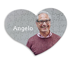 stampa puzzle magnetico a forma di cuore come segnaposto per tavolo di nozze