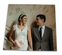 puzzle quadrato in legno con foto di sposi per matrimonio