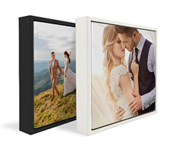 Tela con foto e cornice quadrata in legno per matrimonio