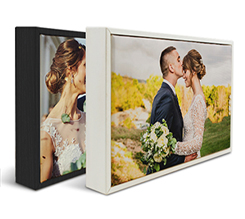 Tela americana con cornice in legno bianca o nera e foto matrimonio