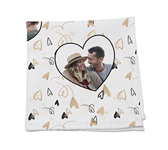 Tovagliolo in tessuto con riquadri a forma di cuore