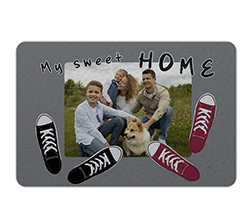 Zerbino in feltro con scarpe