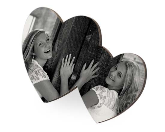 cornice cuori in legno