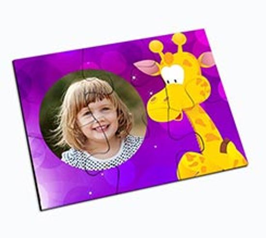 La grafica con la piccola giraffa per il puzzle magnetico