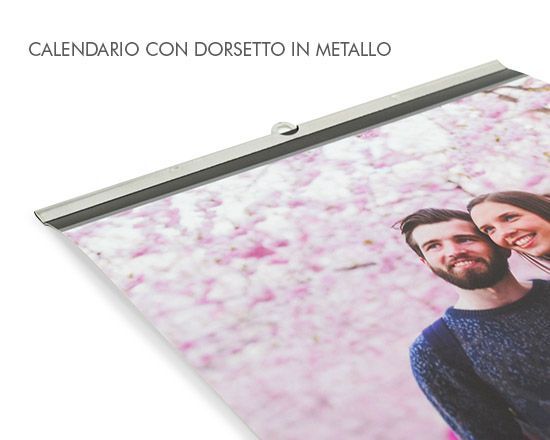 Calendarip pagina singola formato - dorsetto in metallo A4 con grafica San Valentino e Festa della Mamma