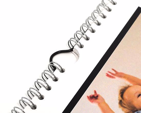 Calendario multipagina con rilegatura a aspirale