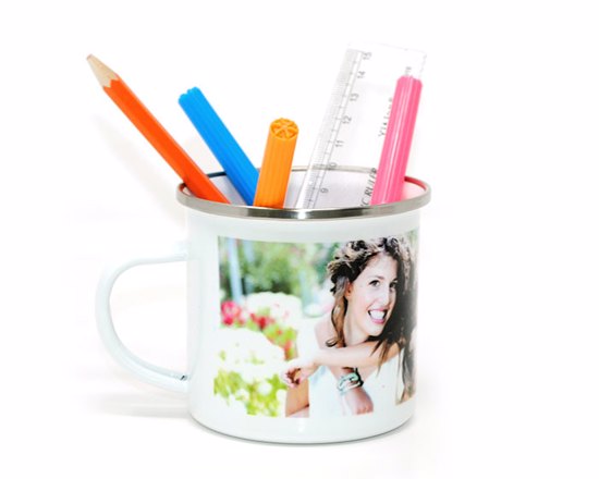 Tazza in metallo personalizzata come portapenne