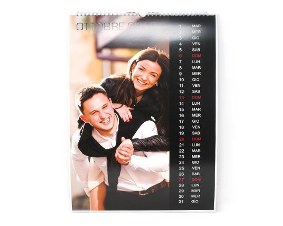 Calendario multipagina con datario verticale.