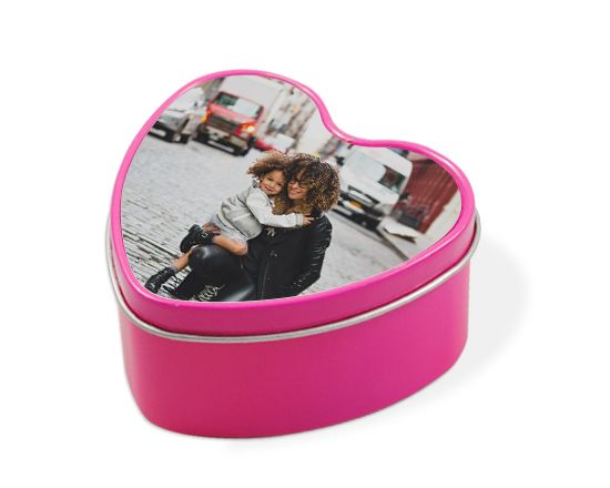 scatola cuore con candela profumata