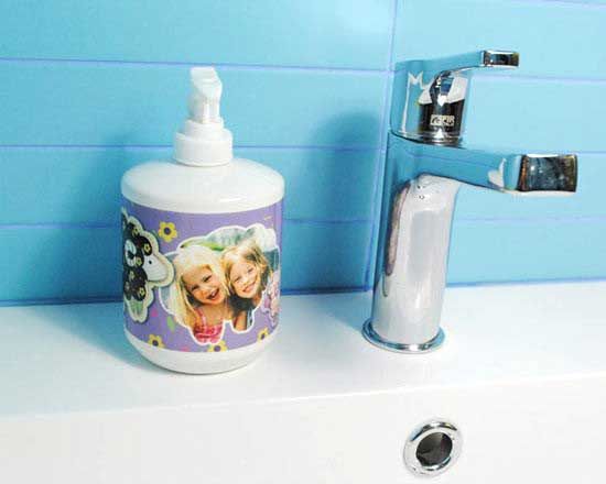 Un comodissimo e pratico Dispenser da personalizzare con le tue foto più belle
