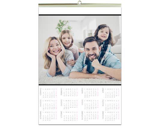 calendario pagina singola con grafica bianca