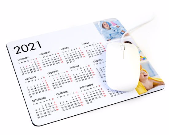 Tappetino mouse con grafica collage con calendario