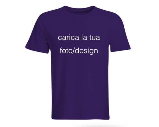 La maglia in cotone viola a mezza manica personalizzabile con una foto e dedica