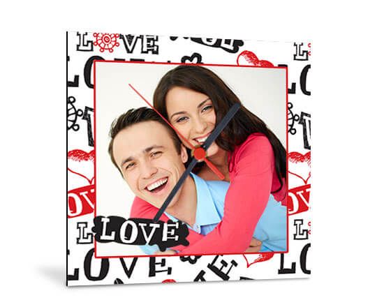 Orologio con foto e grafica con scritte