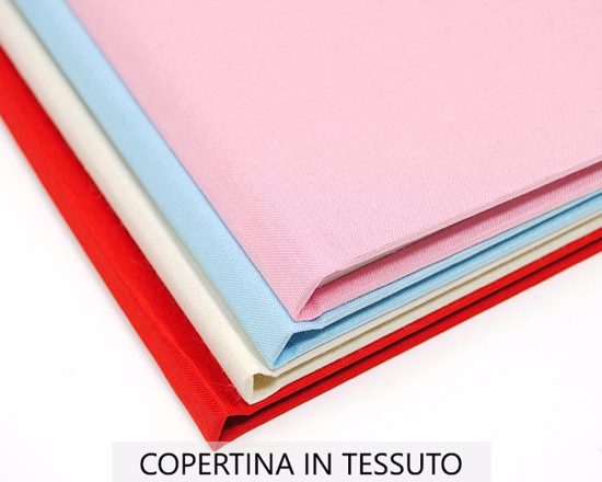 Copertina in ecopelle e tessuto disponibile in diversi colori