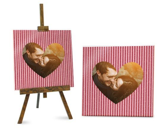 mattonella personalizzata con intarsio a cuore