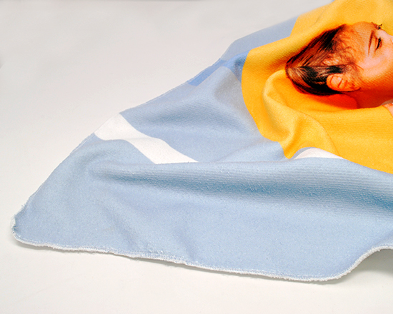 dettaglio tessuto telo mare personalizzato