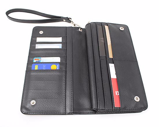 dettaglio scomparto per carte