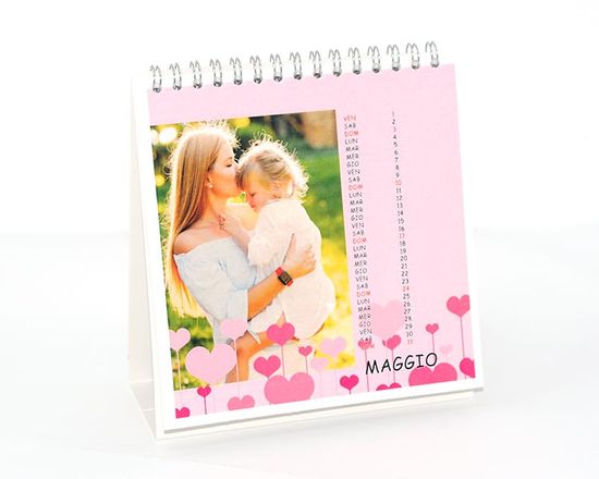 crea calendario da tavolo personalizzato
