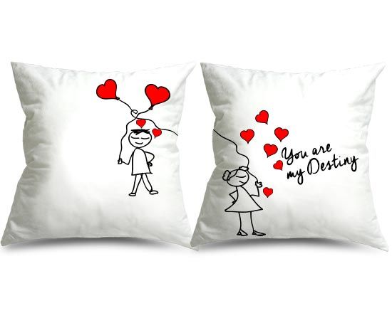 cuscini dainetto con grafica per innamorati