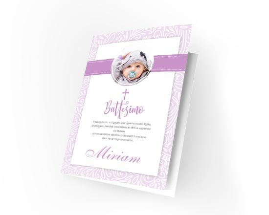 Card personalizzata con grafica viola