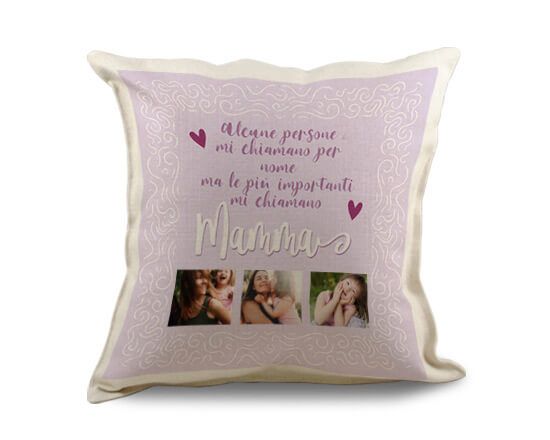 Cuscino collage con retro stilizzato