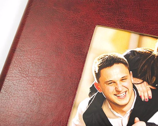 copertine rigide in diversi colori