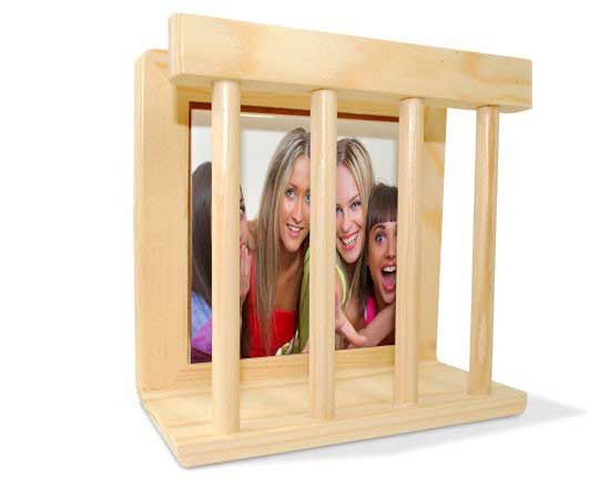 Regala alle tue amiche un bellissimo portatovaglioli personalizzato con le loro foto.