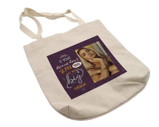 Borsa shopping con grafica viola