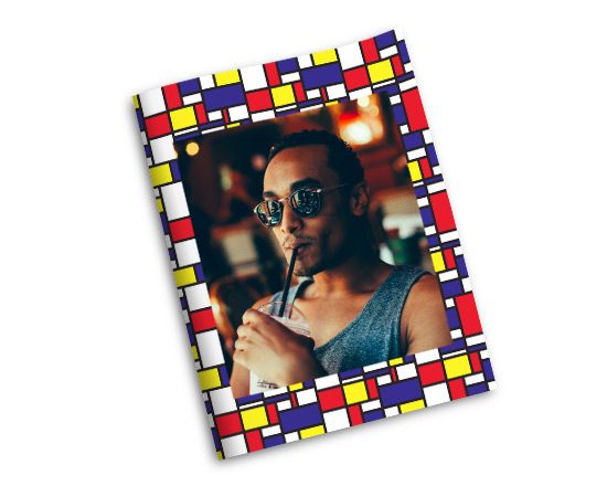 Quaderno scuola con copertina moderna