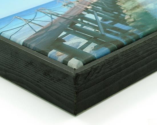 Tela americana con cornice nera