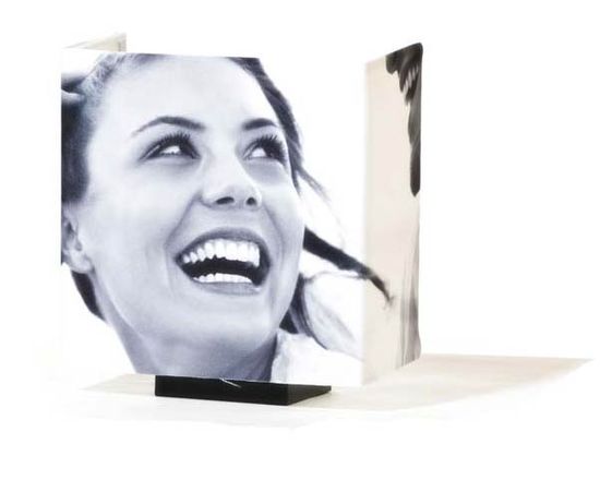 le tue foto su lampada