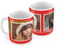 La grafica a pois con bacche natalizie per la tazza