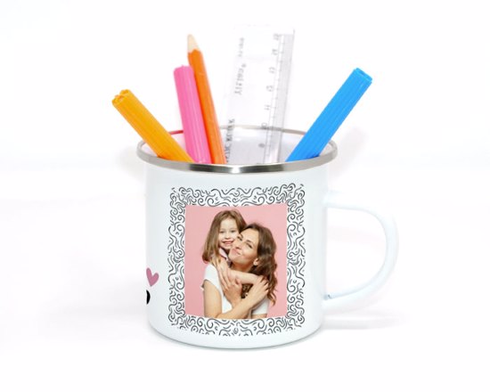 Tazza in metallo smaltata come portapenne con foto