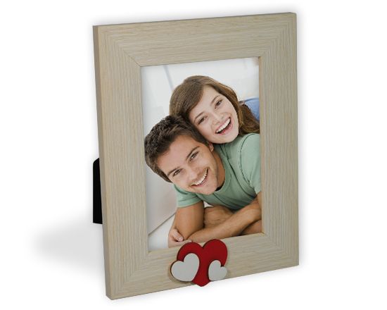 cornice personalizzata cuori in legno