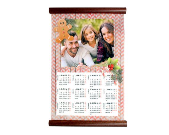 calendario arazzo con legno noce