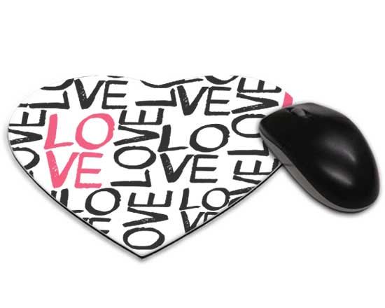 Mousepad cuore con scritte romantiche