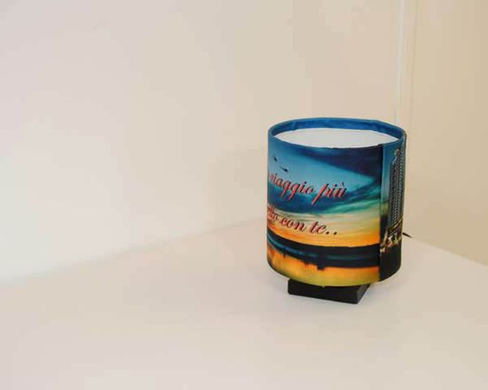 Lampada tonda stampata con le tue foto preferite