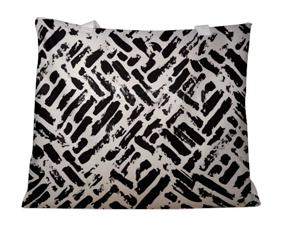 Borsa mare con grafica bianca e nera