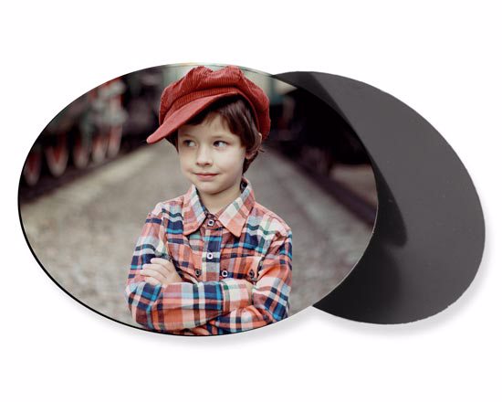 Crea Calamita Ovale 12x9 cm personalizzata con foto