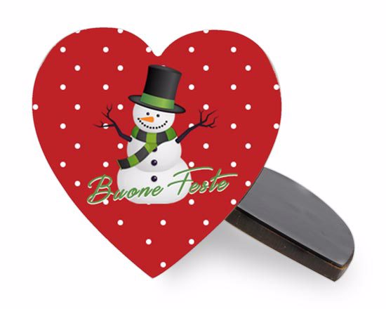 La calamita a forma di cuore con pupazzo