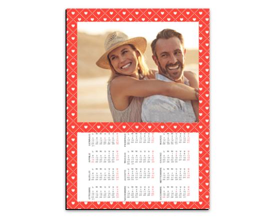 Calendario magnetico con cuori bianchi