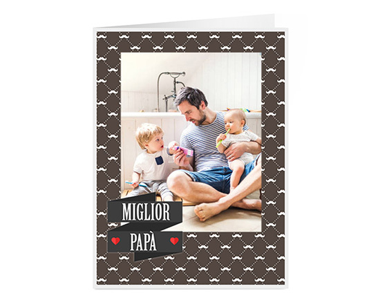 Biglietto auguri per la festa del papà con baffi e scritta