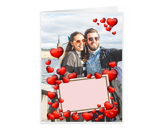 Biglietto pieghevole con grafica a cuori, foto e riquadro per messaggio