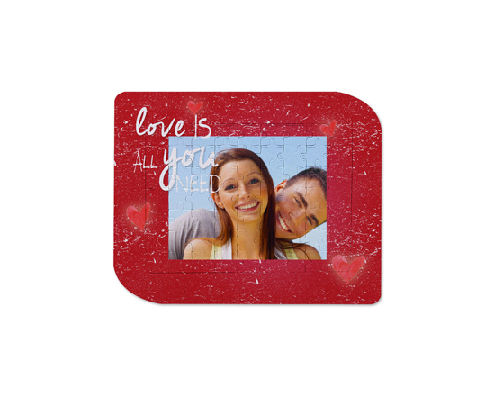 Puzzle con cornice doppia punta love is all you need
