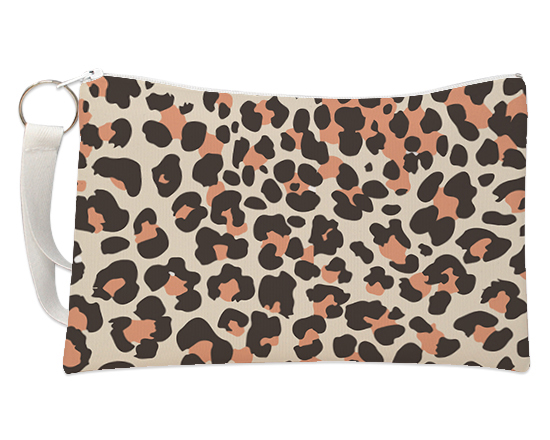 Pochette con grafica maculato