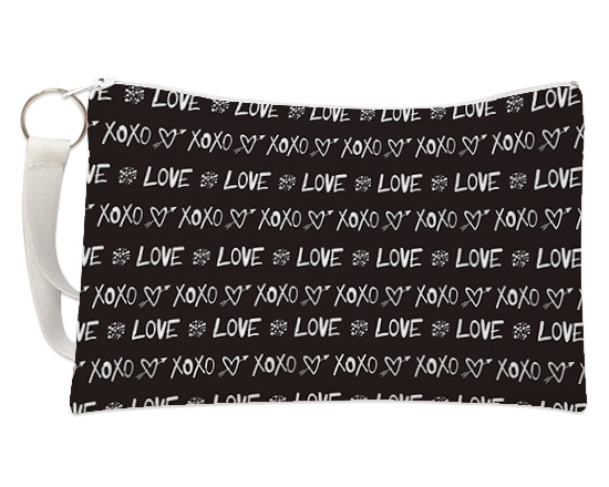 Pochette con grafica xo xo