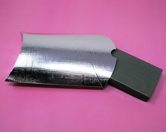 Portachiavi rotondo grande in metallo con scatola regalo