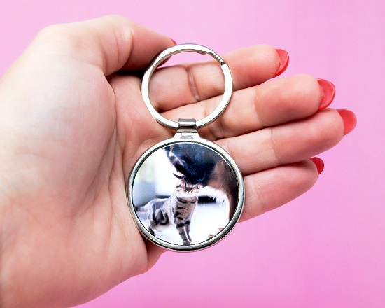 Portachiavi rotondo grande in metallo da regalare per ogni occasione