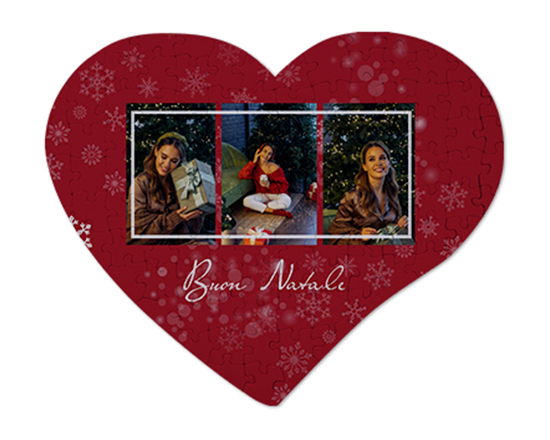 Foto puzzle a cuore con grafica natalizia